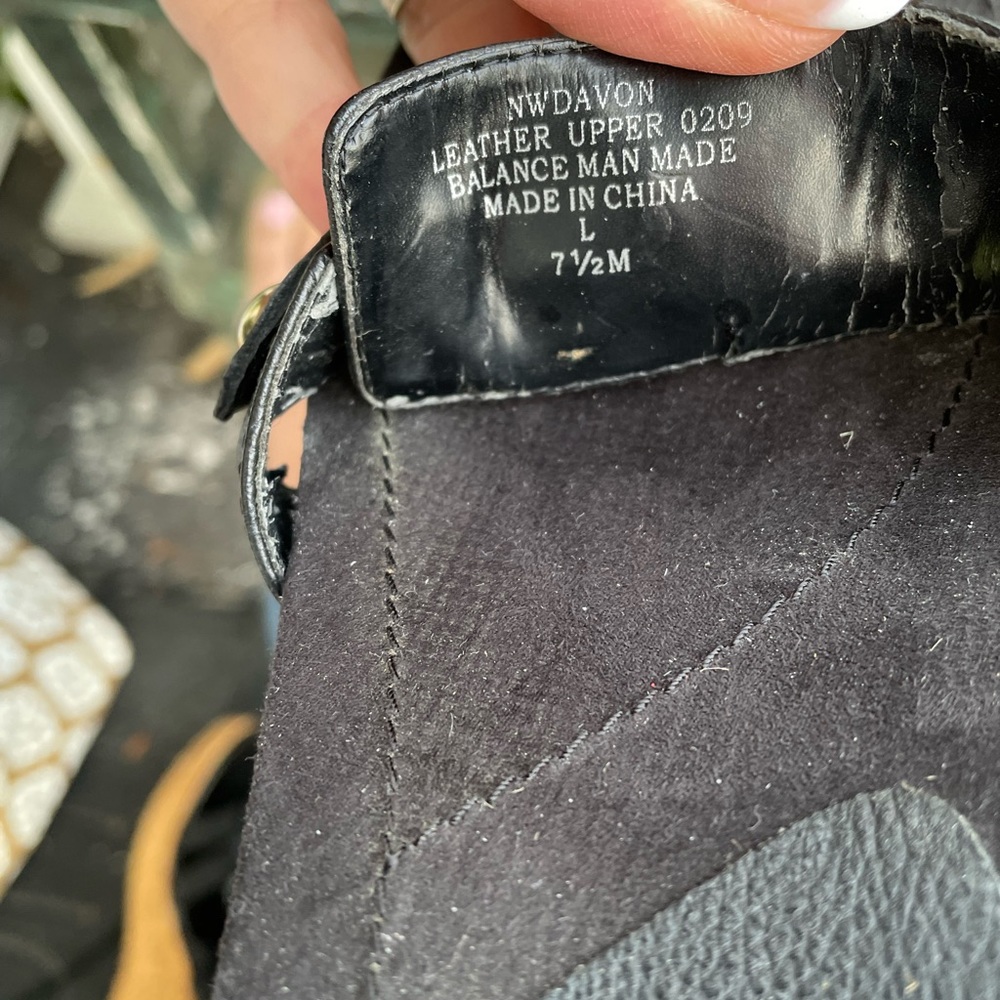 Nine West black leather Davon sandals 7.5 - Picture 3 of 6